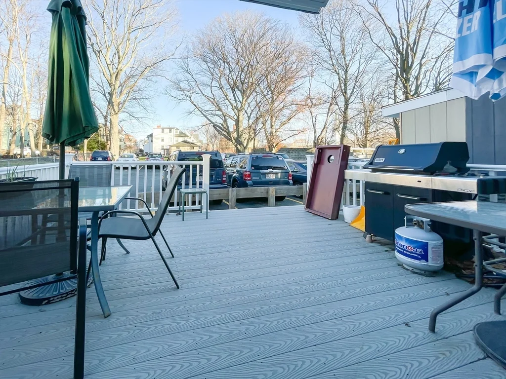 5 bed, 3 bath apartment for rent at 16 Foster St Unit 1, Brighton — photo 17 of 20