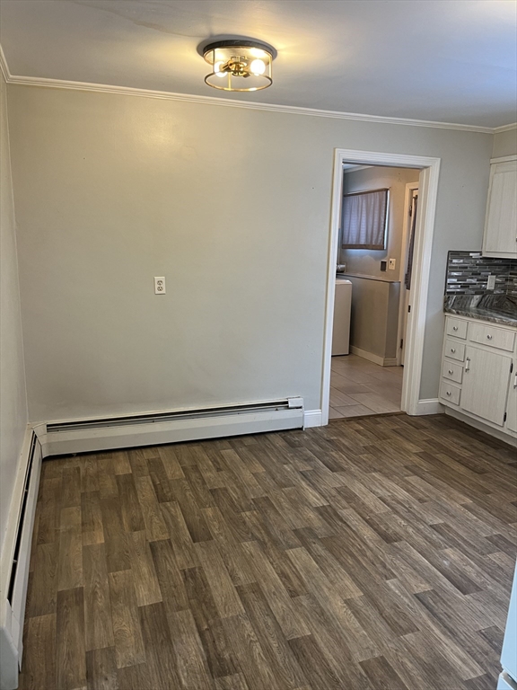 2 bed, 1 bath apartment for rent at 16 Franklin St Unit A, Winthrop — photo 5 of 10