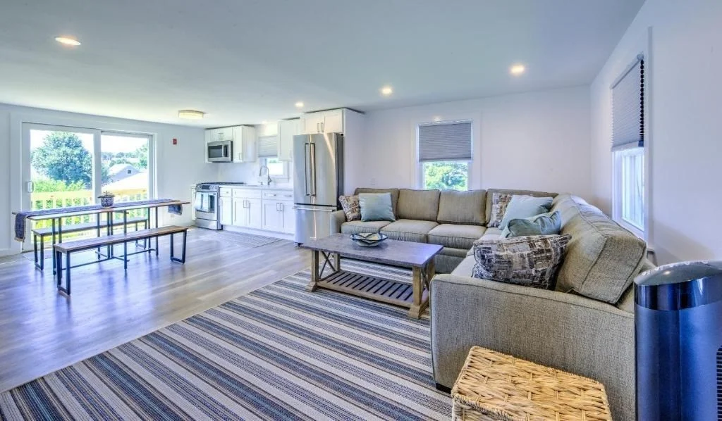 3 bed, 2 bath apartment for rent at 16 Freeman Ave, Sandwich — photo 8 of 17
