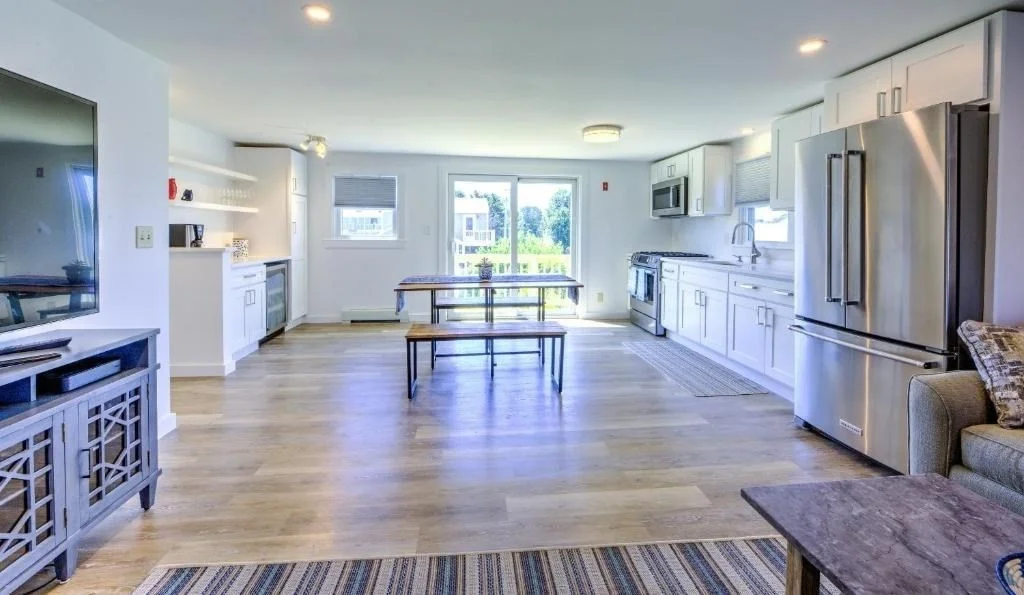 3 bed, 2 bath apartment for rent at 16 Freeman Ave, Sandwich — photo 7 of 17