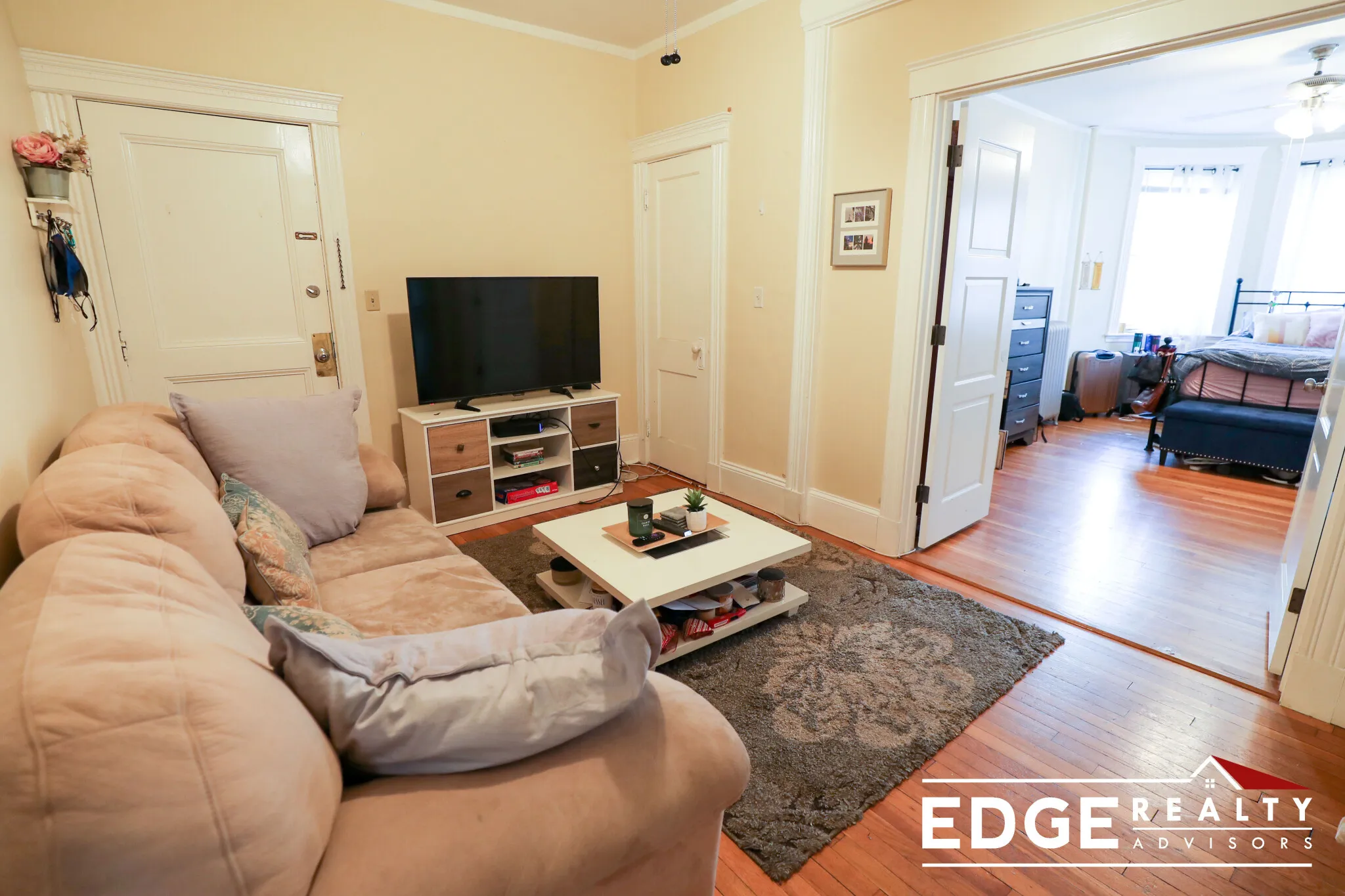 3 bed, 1 bath apartment for rent at 16 Fuller St Unit 1, North Brookline — photo 6 of 10