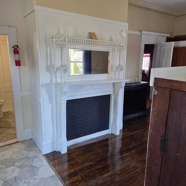 Studio bed, 1 bath apartment for rent at 16 Garden St Unit 100, Medford — photo 2 of 4