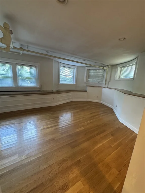 2 bed, 1 bath apartment for rent at 16 Garrison Rd Unit 8, Washington Square — photo 2 of 10