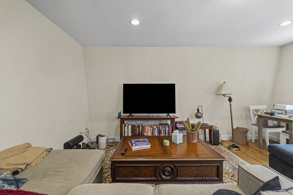 1 bed, 1 bath apartment for rent at 16 Gates St Unit 3, South Boston — photo 5 of 8