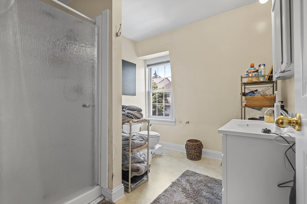 1 bed, 1 bath apartment for rent at 16 Gates St Unit 3, South Boston — photo 7 of 8