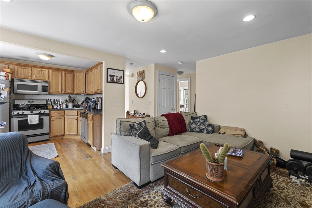 1 bed, 1 bath apartment for rent at 16 Gates St Unit 3, South Boston — photo 3 of 8