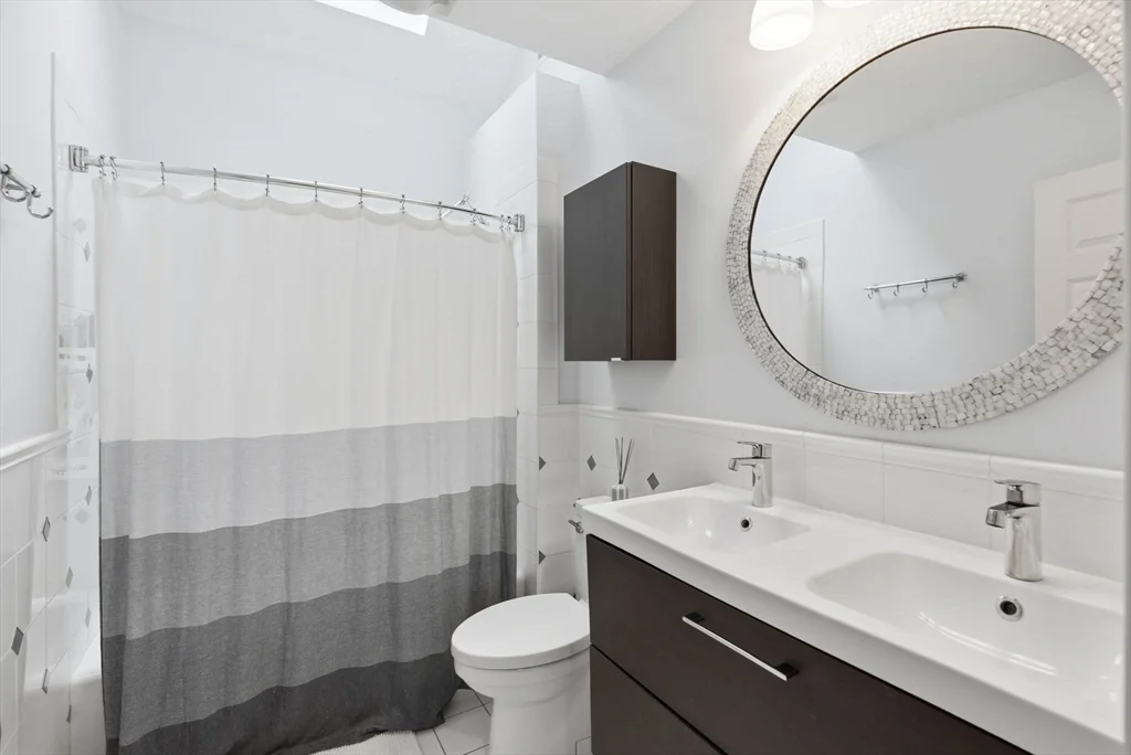 4 bed, 4+ bath apartment for rent at 16 Gerber Unit 16, Needham Heights — photo 23 of 42