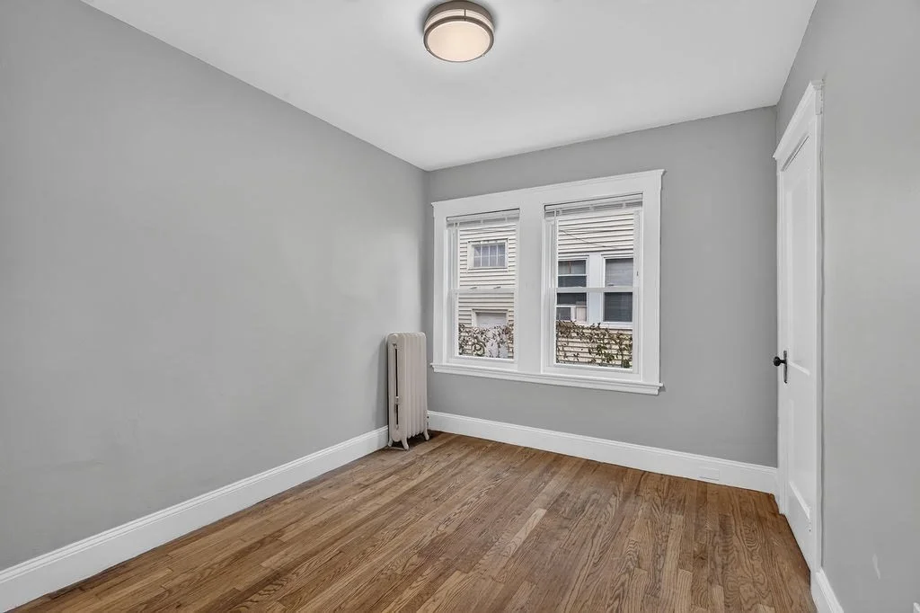 3 bed, 1 bath apartment for rent at 16 Glenrose Rd Unit 1, Dorchester — photo 10 of 21