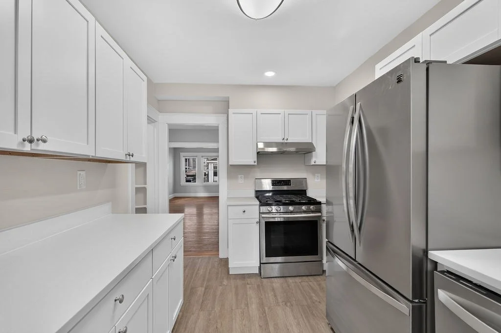 3 bed, 1 bath apartment for rent at 16 Glenrose Rd Unit 1, Dorchester — photo 2 of 21