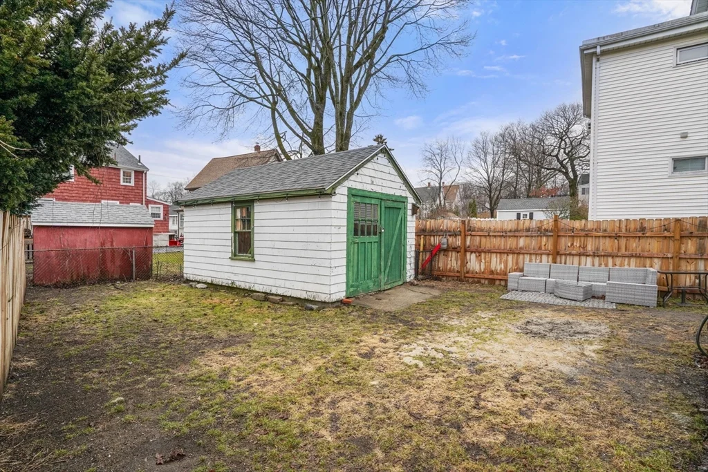 3 bed, 2 bath apartment for rent at 16 Gordon St Unit 16, Malden — photo 16 of 18