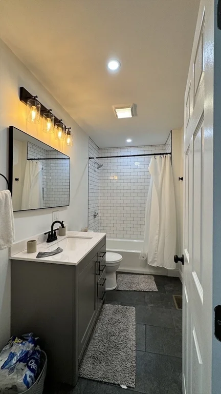 2 bed, 2 bath apartment for rent at 16 Gould Ave Unit 1, Malden — photo 16 of 27