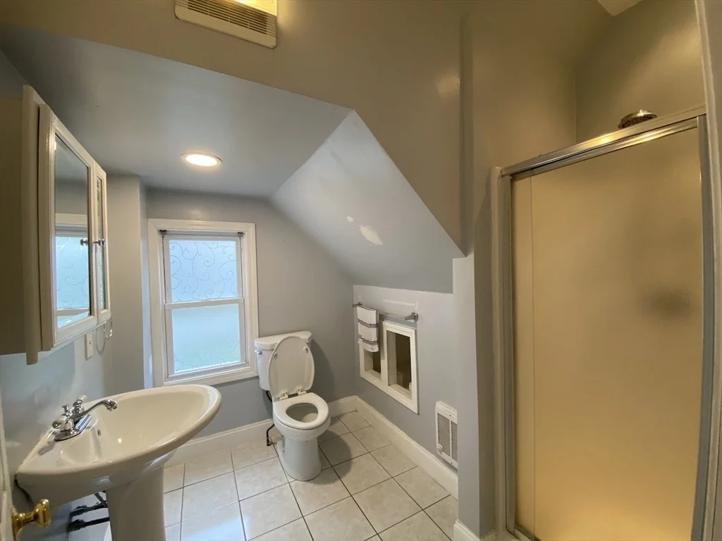 2 bed, 2 bath apartment for rent at 16 Gould Ave Unit 1, Malden — photo 22 of 27