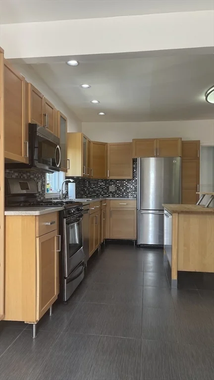 5 bed, 2 bath apartment for rent at 16 Gould Ave Unit 2, Malden — photo 4 of 22