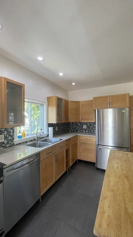 5 bed, 2 bath apartment for rent at 16 Gould Ave Unit 2, Malden — photo 3 of 22