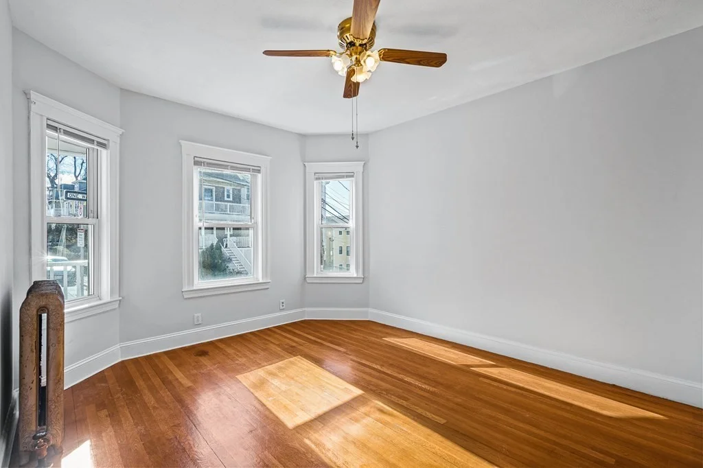 4 bed, 1.5 bath apartment for rent at 16 Grampian Way Unit 1A, Dorchester — photo 9 of 23
