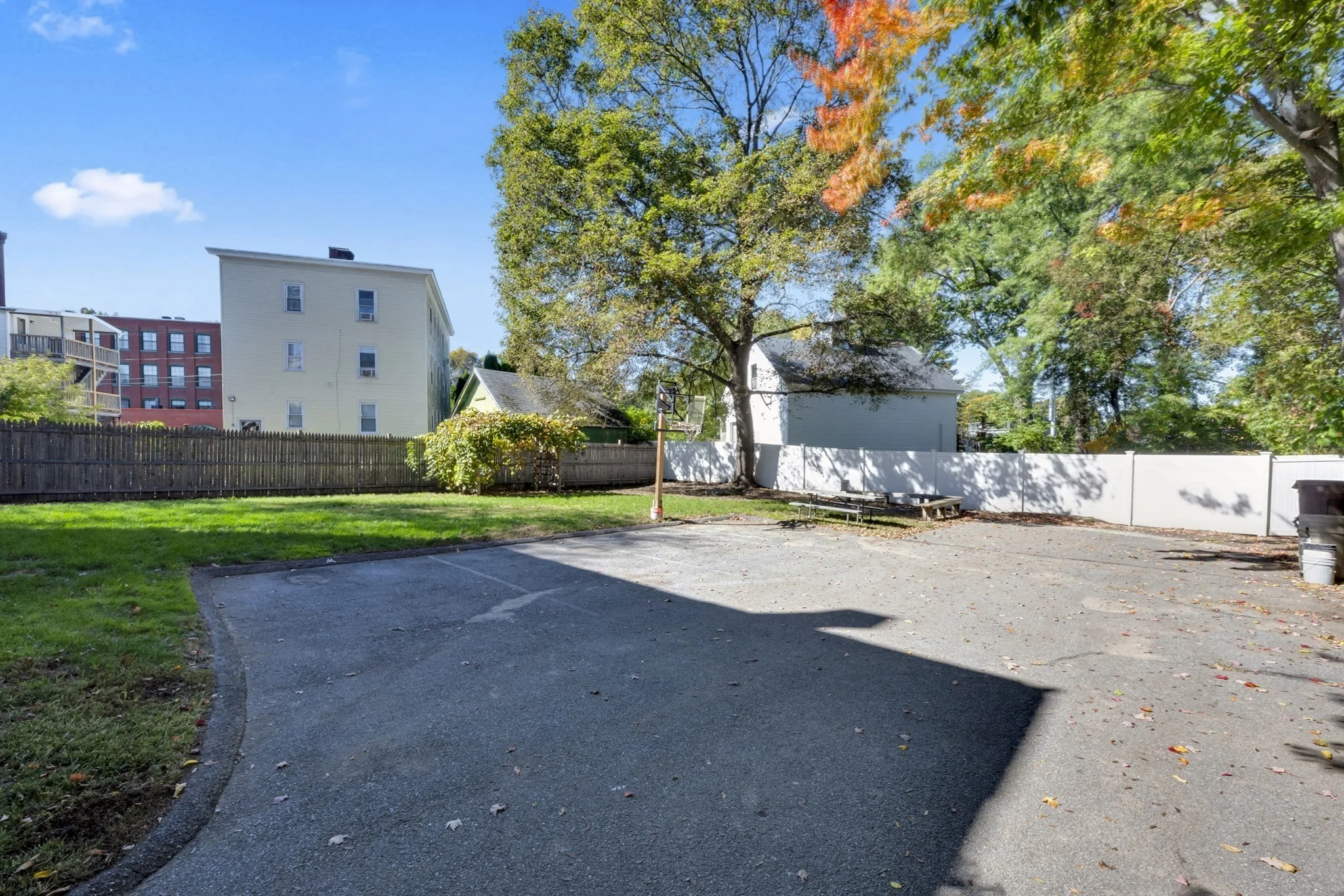2 bed, 1 bath apartment for rent at 16 Grand St Unit B, Leominster — photo 13 of 18