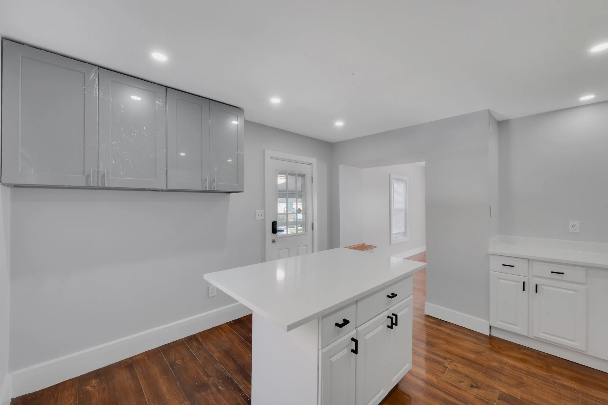 2 bed, 1 bath apartment for rent at 16 Grand St Unit B, Leominster — photo 4 of 18