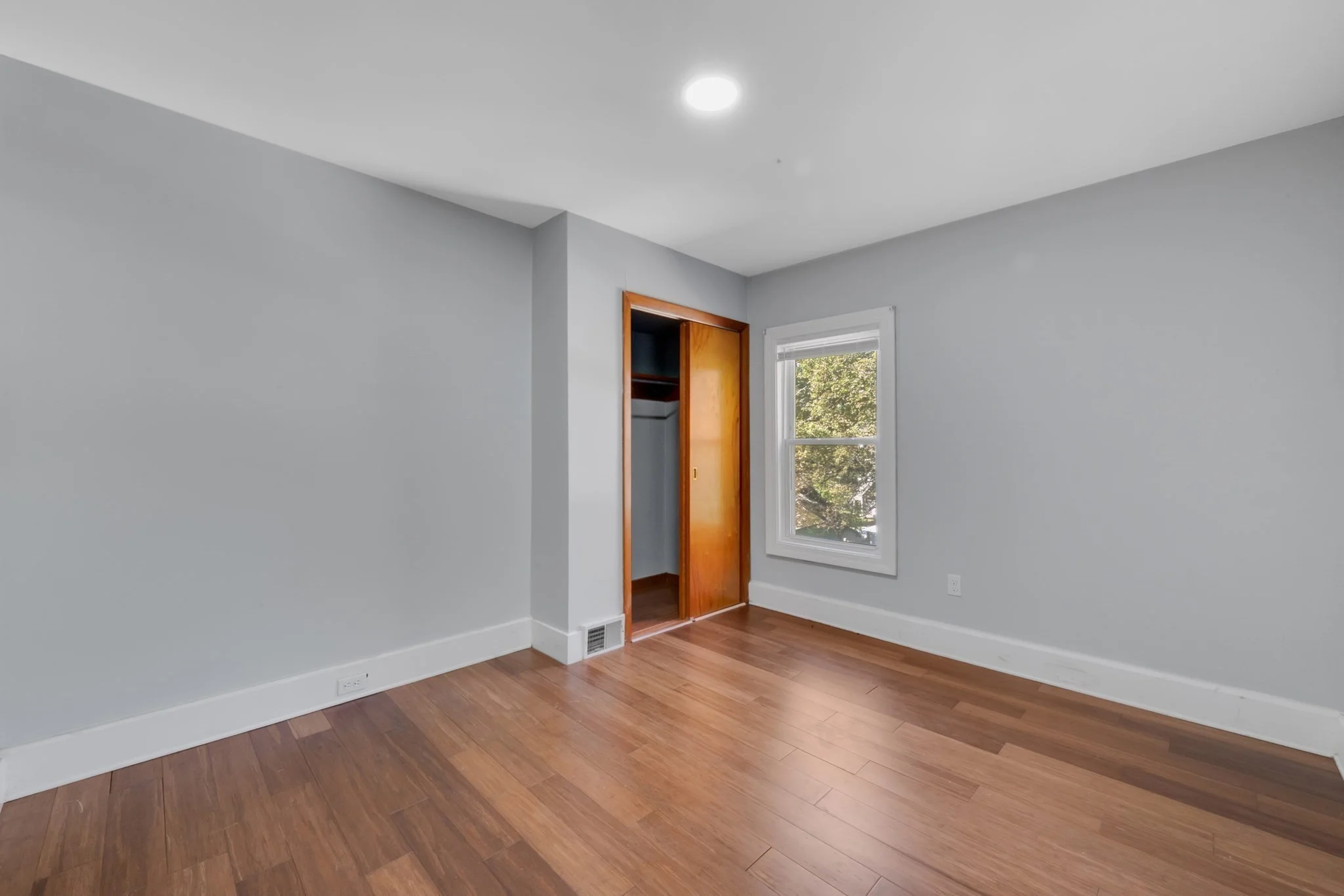 2 bed, 1 bath apartment for rent at 16 Grand St Unit B, Leominster — photo 5 of 18