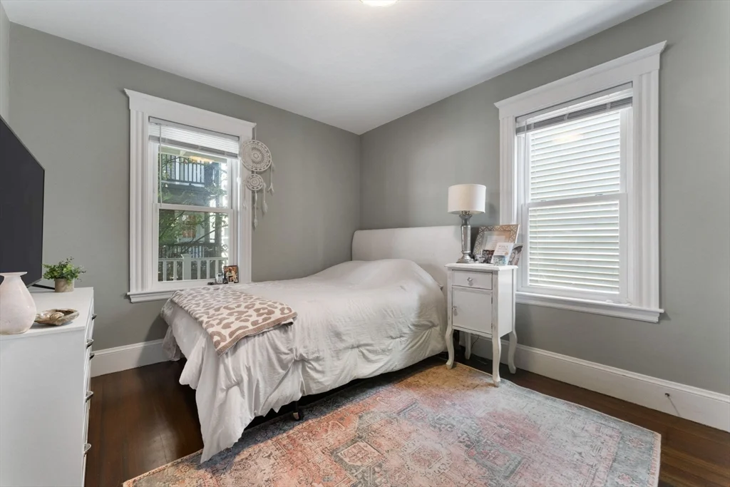 3 bed, 1 bath apartment for rent at 16 Hallam St Unit 1, Dorchester — photo 10 of 20