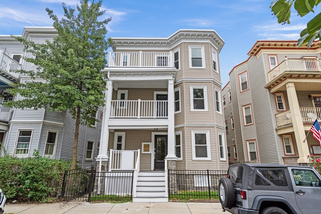 3 bed, 1 bath apartment for rent at 16 Hallam St Unit 3, Dorchester — photo 16 of 18