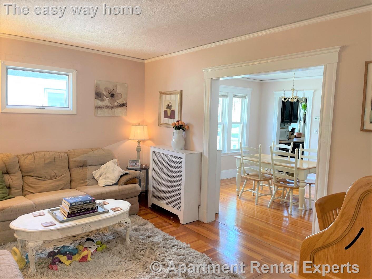 2 bed, 1 bath apartment for rent at 16 Hamilton St Unit 2, Tufts — photo 5 of 14