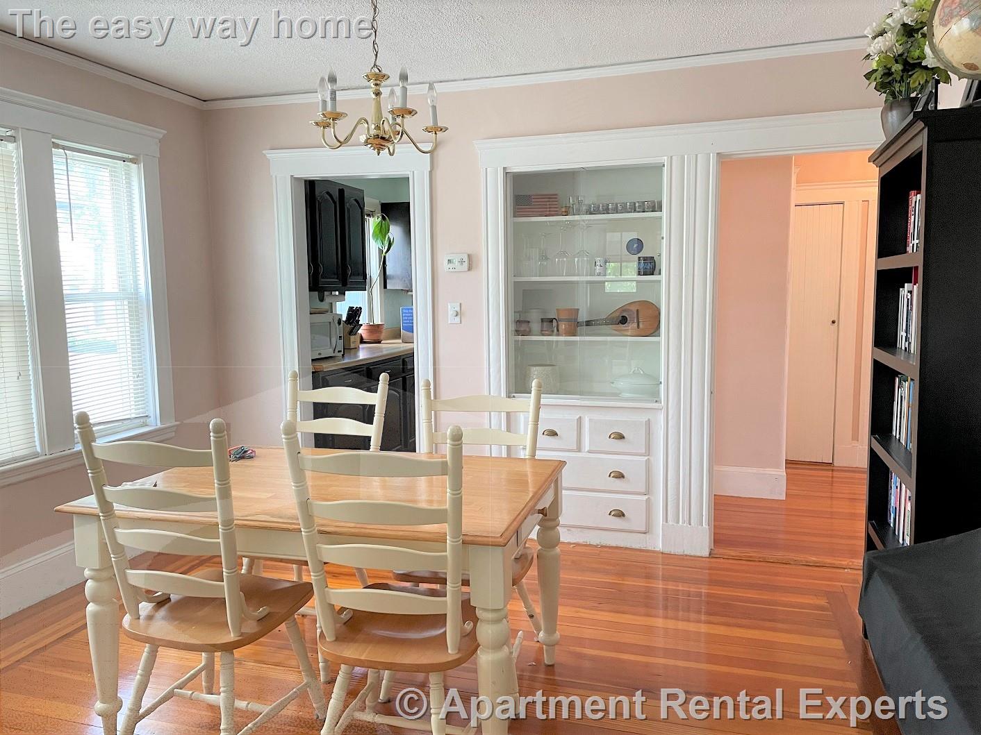 2 bed, 1 bath apartment for rent at 16 Hamilton St Unit 2, Tufts — photo 8 of 14