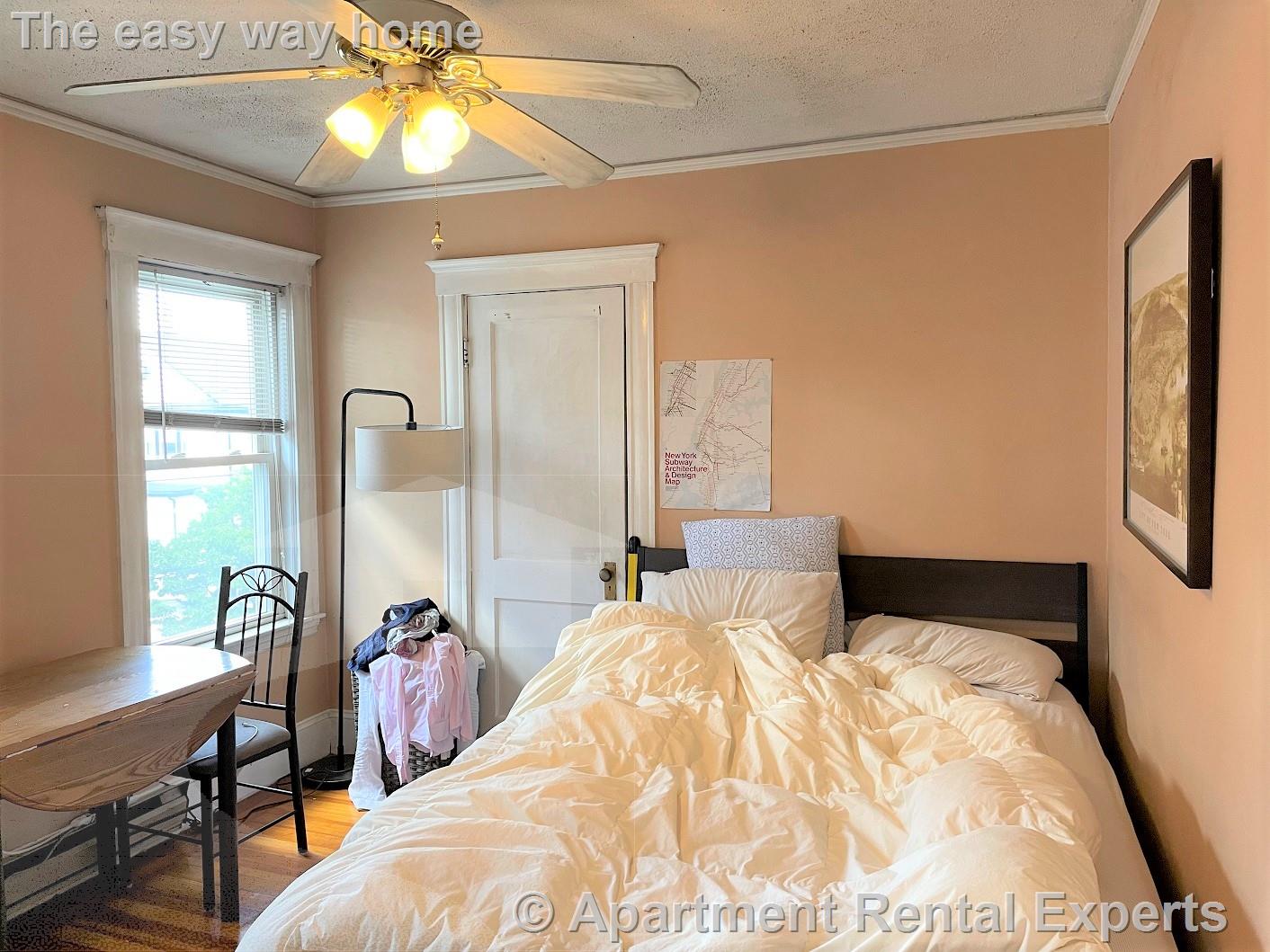 2 bed, 1 bath apartment for rent at 16 Hamilton St Unit 2, Tufts — photo 11 of 14