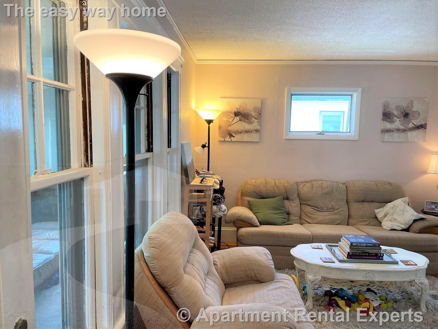 2 bed, 1 bath apartment for rent at 16 Hamilton St Unit 2, Tufts — photo 7 of 14