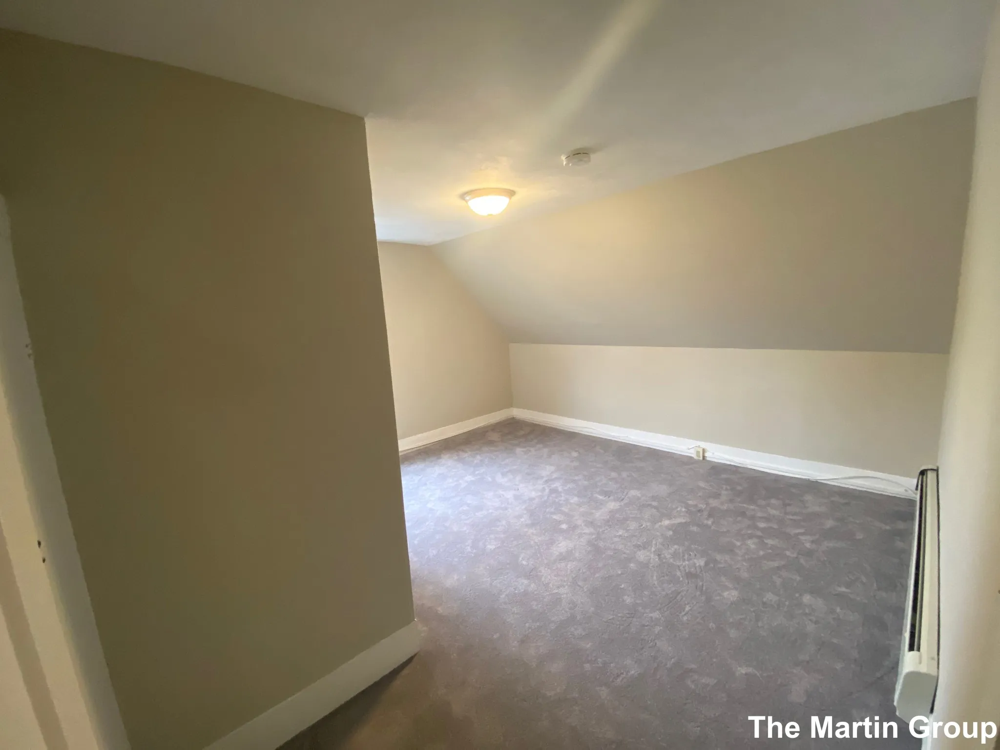 3 bed, 1 bath apartment for rent at 16 Hancock St Unit 2, Spring Hill — photo 8 of 16