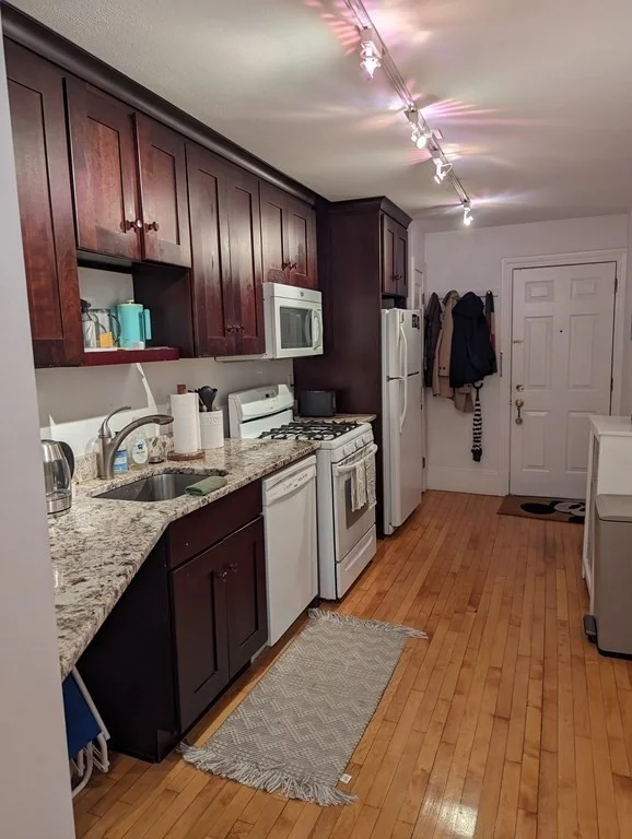1 bed, 1 bath apartment for rent at 16 Hancock St Unit 2R, Beacon Hill — photo 6 of 9