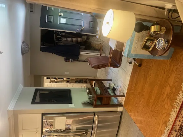 1 bed, 1 bath apartment for rent at 16 Harcourt St Unit 1F, Back Bay — photo 6 of 21