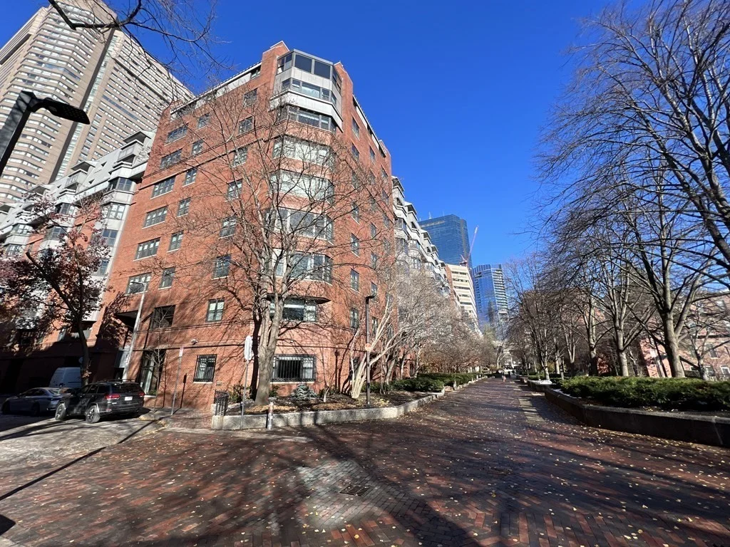 2 bed, 2 bath apartment for rent at 16 Harcourt St Unit 2P, Back Bay — photo 13 of 15
