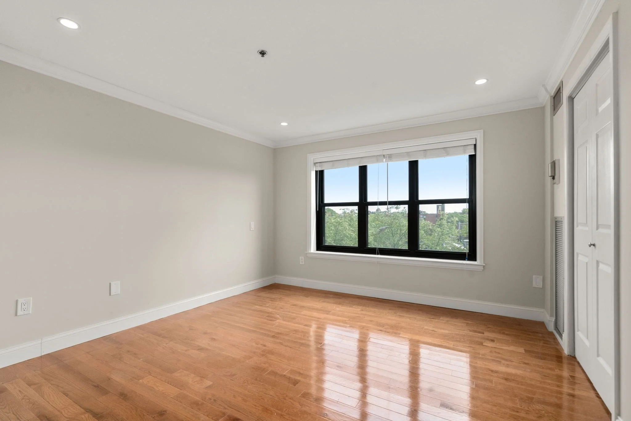 2 bed, 2 bath apartment for rent at 16 Harcourt St Unit 5G, Back Bay — photo 16 of 19