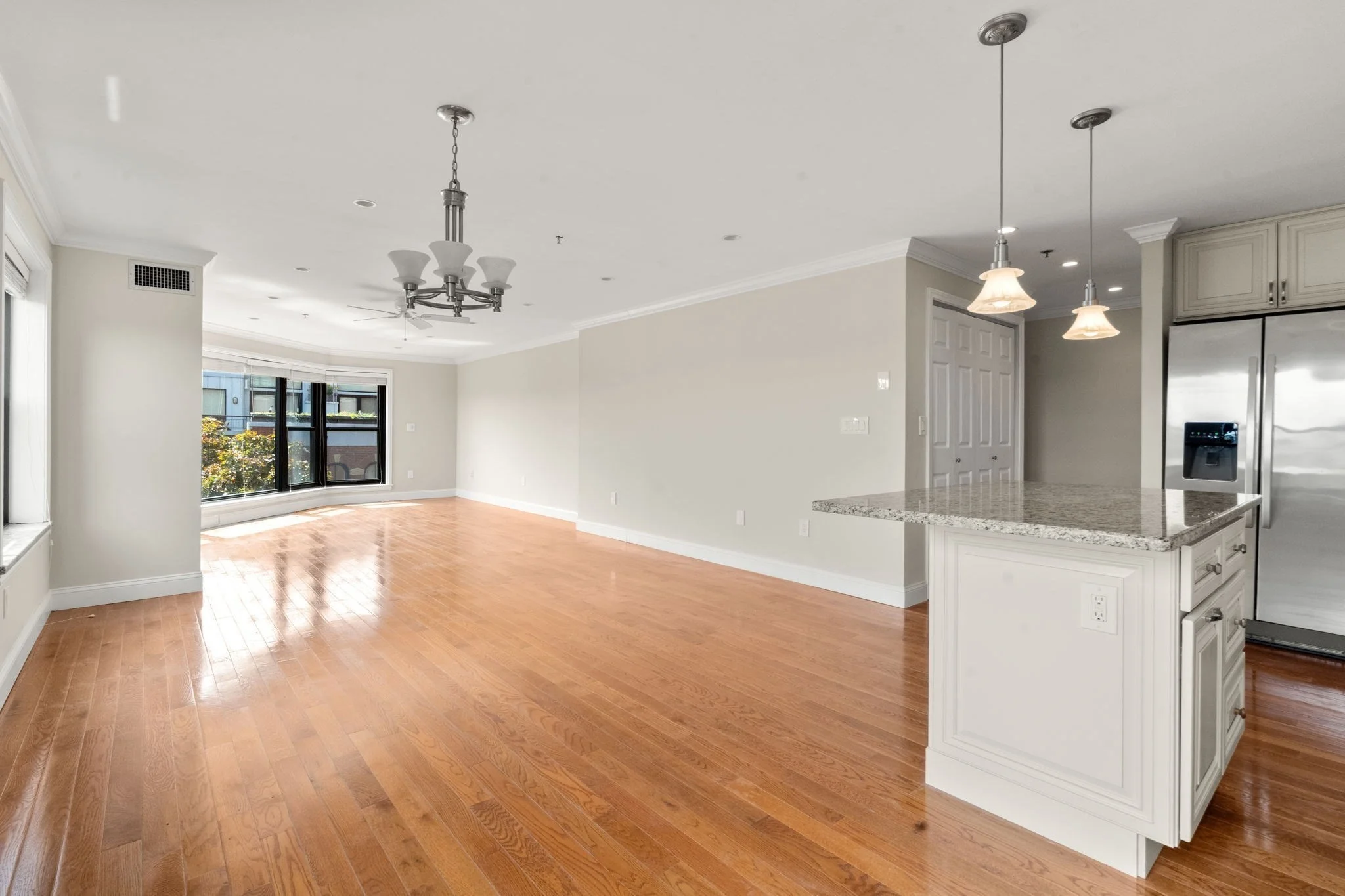 2 bed, 2 bath apartment for rent at 16 Harcourt St Unit 5G, Back Bay — photo 6 of 19