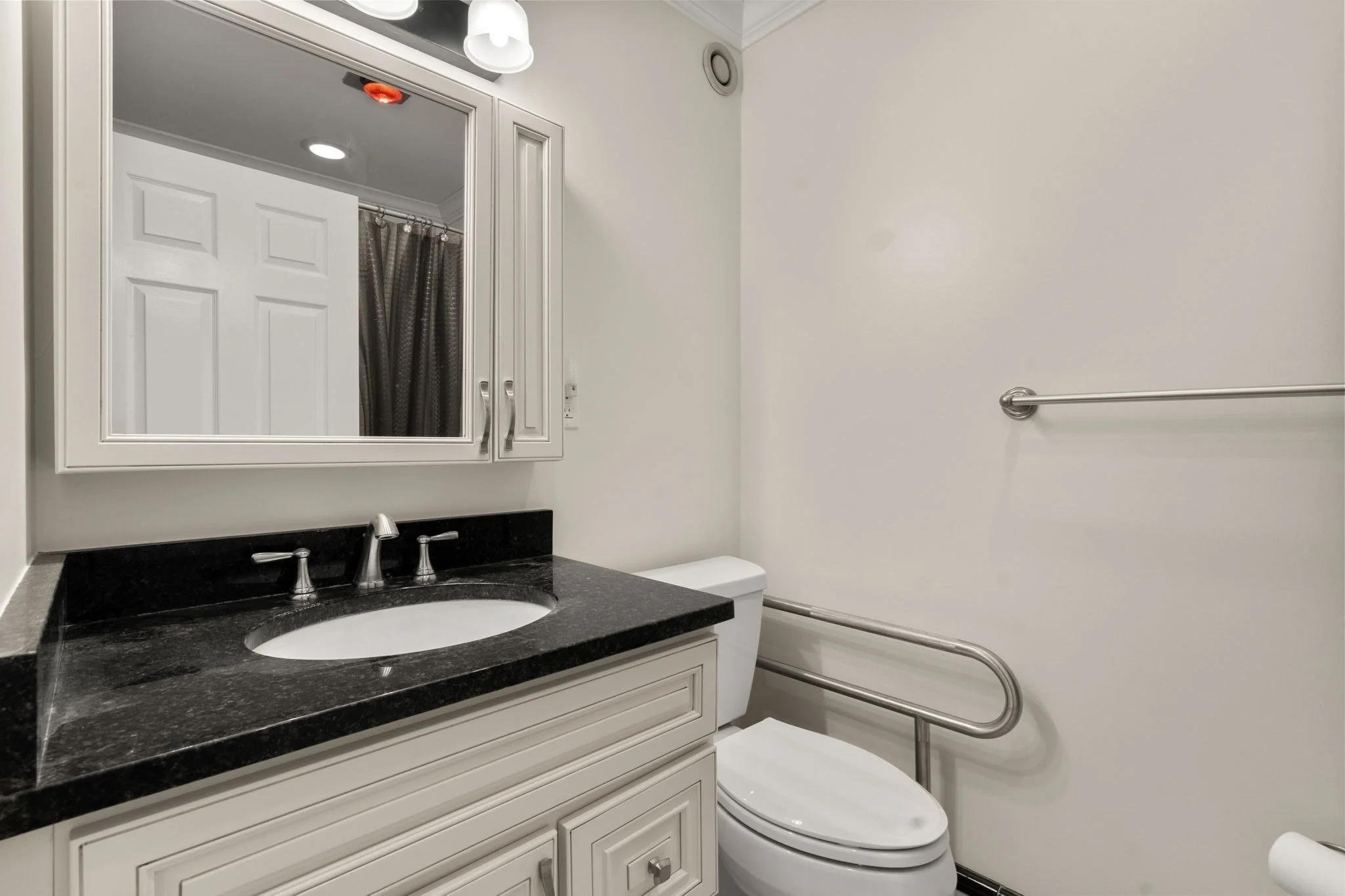 2 bed, 2 bath apartment for rent at 16 Harcourt St Unit 5G, Back Bay — photo 17 of 19