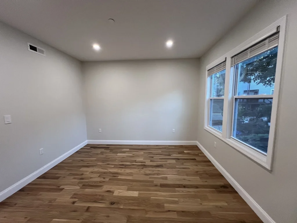 2 bed, 2 bath apartment for rent at 14-16 Harriet St Unit 1, Brighton — photo 19 of 29