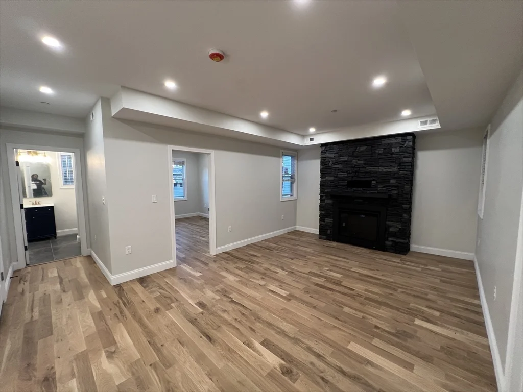 2 bed, 2 bath apartment for rent at 14-16 Harriet St Unit 1, Brighton — photo 8 of 29