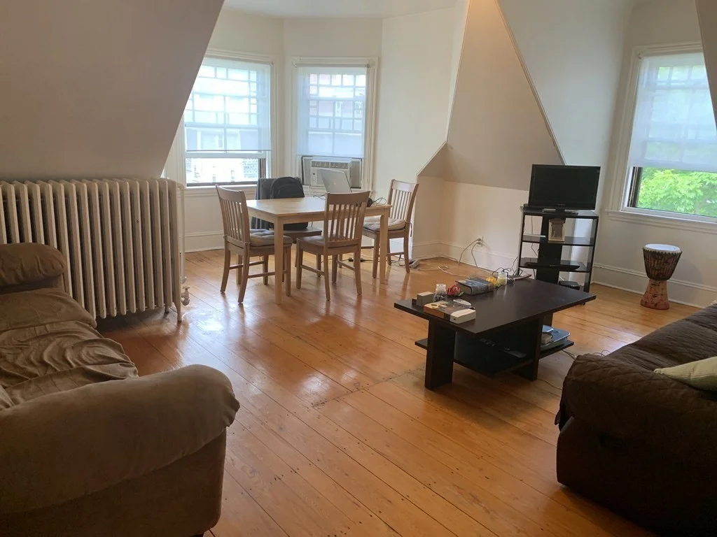 1 bed, 1 bath apartment for rent at 16 Harris St Unit 3, Brookline Village — photo 5 of 9