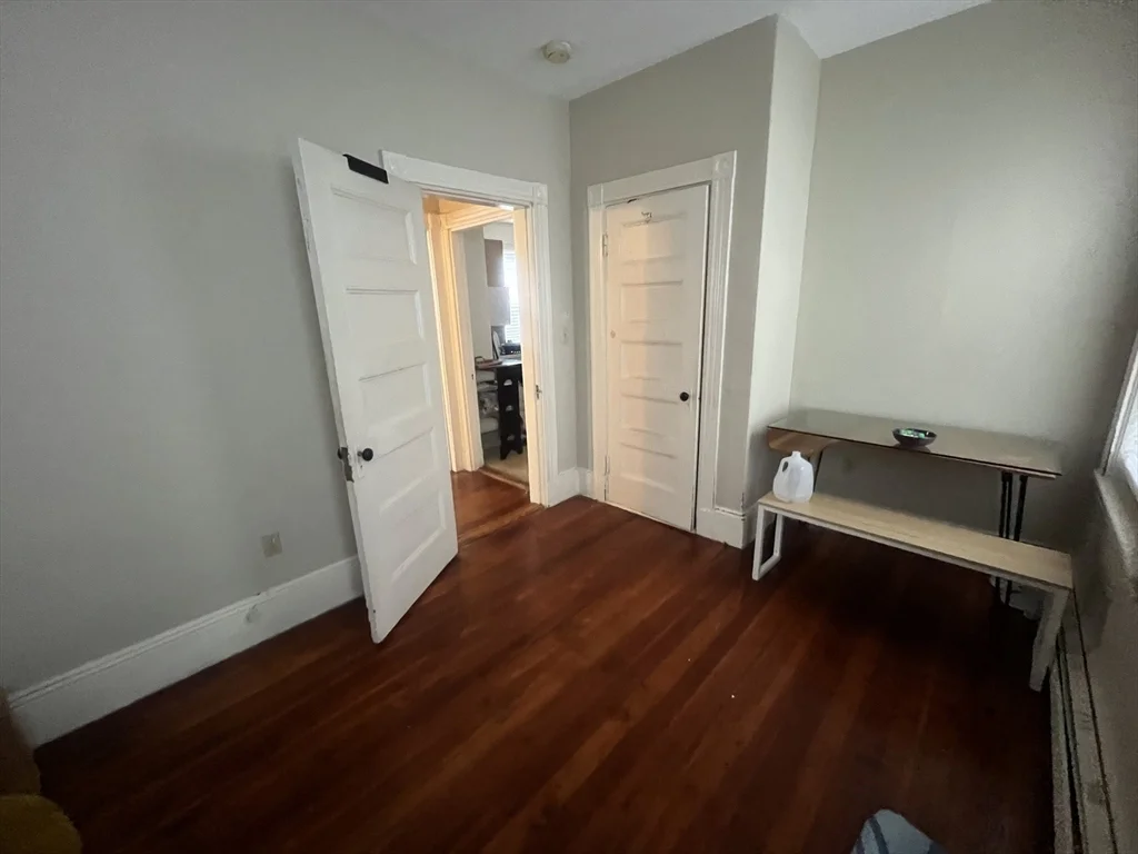 3 bed, 1 bath apartment for rent at 16 Haverford St Unit 2, Jamaica Plain — photo 19 of 22