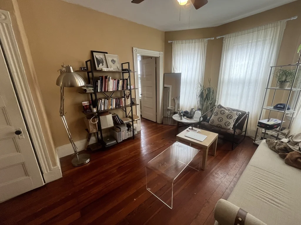 3 bed, 1 bath apartment for rent at 16 Haverford St Unit 2, Jamaica Plain — photo 8 of 22