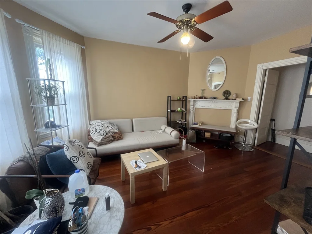 3 bed, 1 bath apartment for rent at 16 Haverford St Unit 2, Jamaica Plain — photo 7 of 22