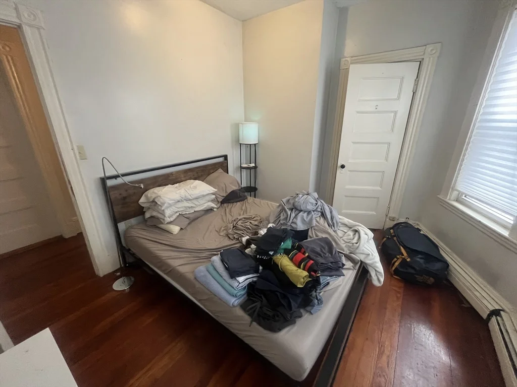 3 bed, 1 bath apartment for rent at 16 Haverford St Unit 2, Jamaica Plain — photo 14 of 22