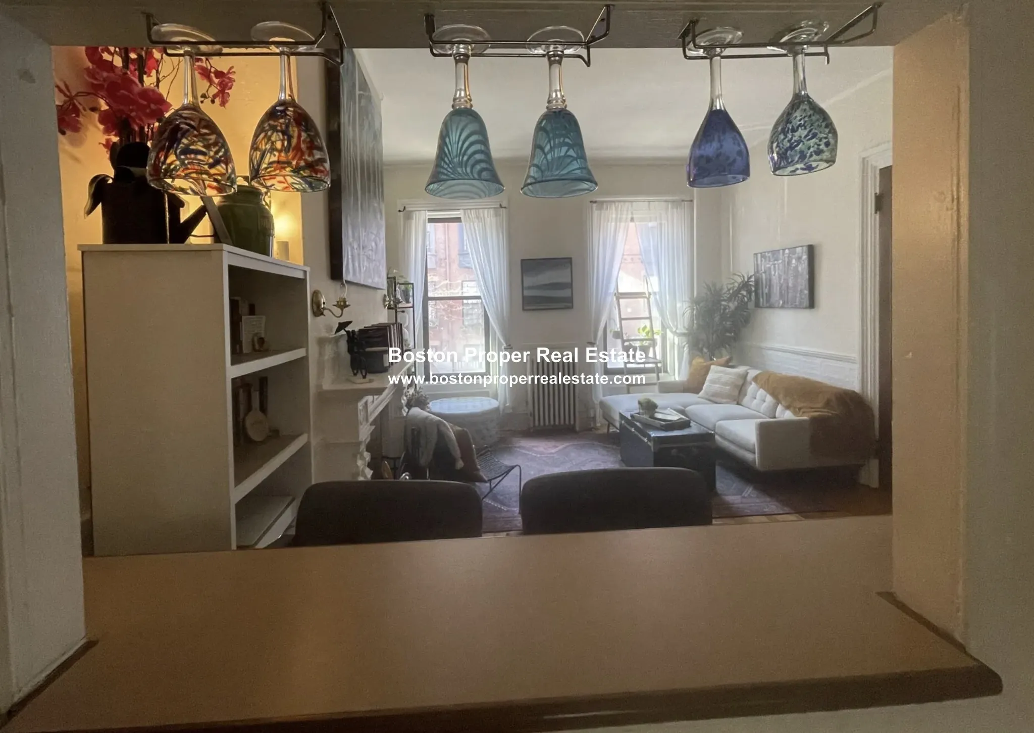 1 bed, 1 bath apartment for rent at 16 Hereford St Unit 2, Back Bay — photo 1 of 15