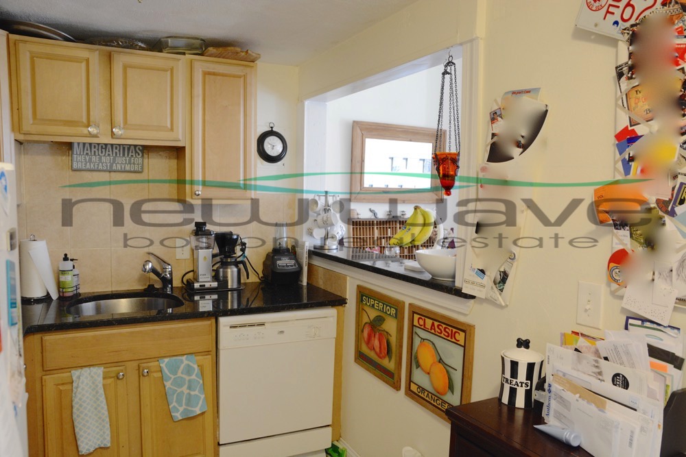 2 bed, 1 bath apartment for rent at 16 Hereford St Unit 3, Back Bay — photo 5 of 12