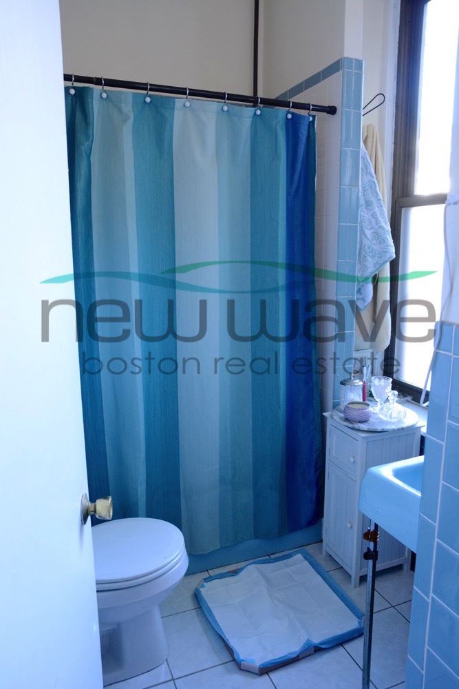 2 bed, 1 bath apartment for rent at 16 Hereford St Unit 3, Back Bay — photo 10 of 12