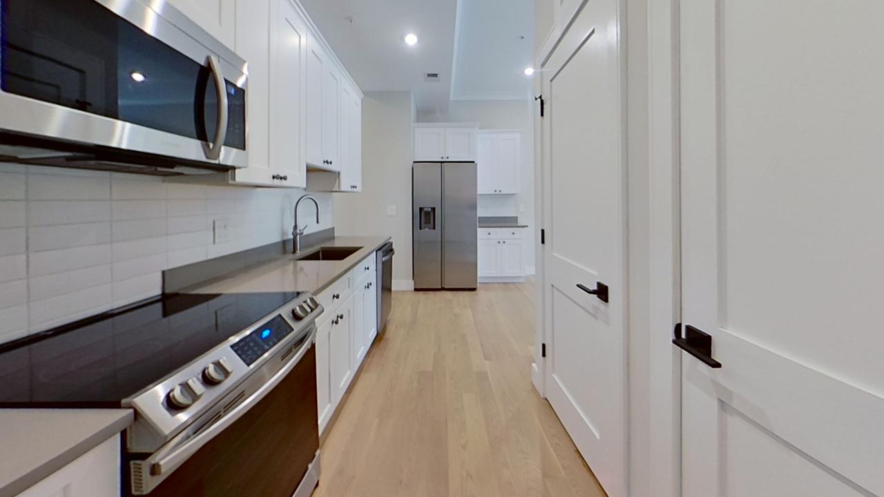 5 bed, 2 bath apartment for rent at 16 Highgate St Unit 103, Allston — photo 1 of 15