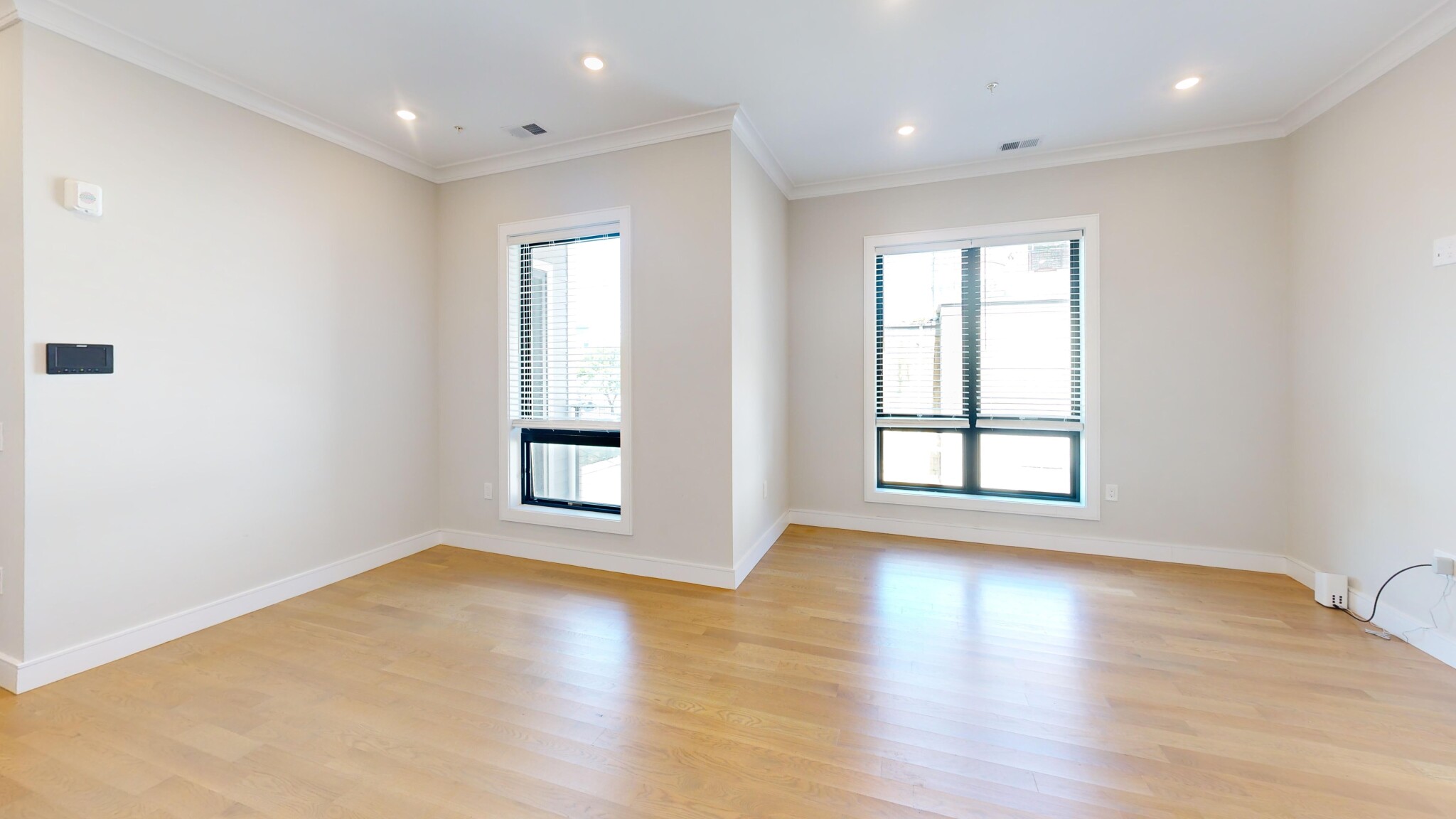 4 bed, 3 bath apartment for rent at 16 Highgate St Unit 202, Allston — photo 3 of 15
