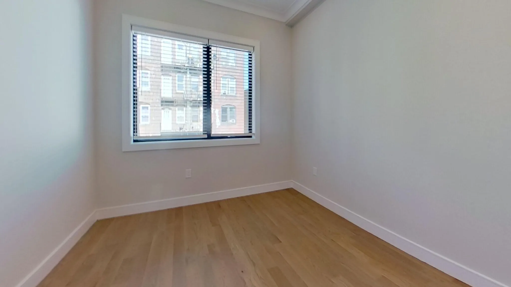 5 bed, 2 bath apartment for rent at 16 Highgate St Unit 203 (Roomate Rental), Allston — photo 6 of 10