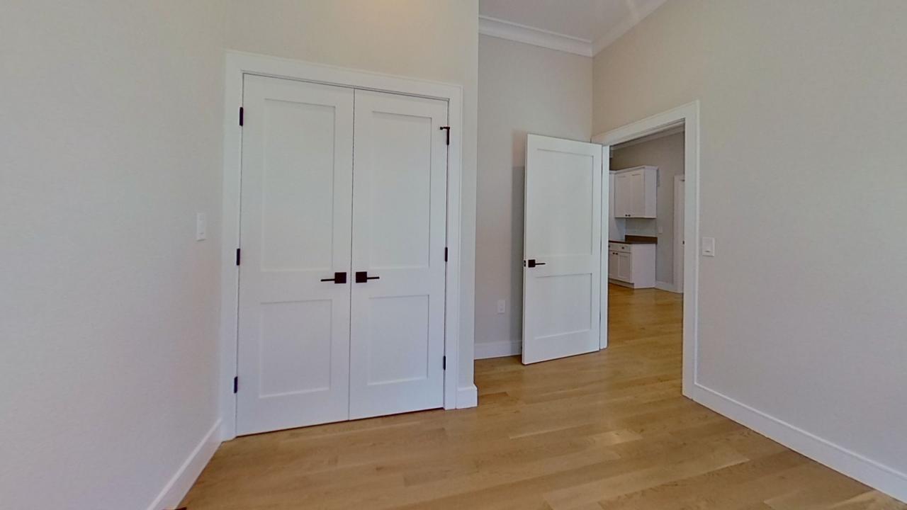 5 bed, 2 bath apartment for rent at 16 Highgate St Unit 3, Allston — photo 18 of 27