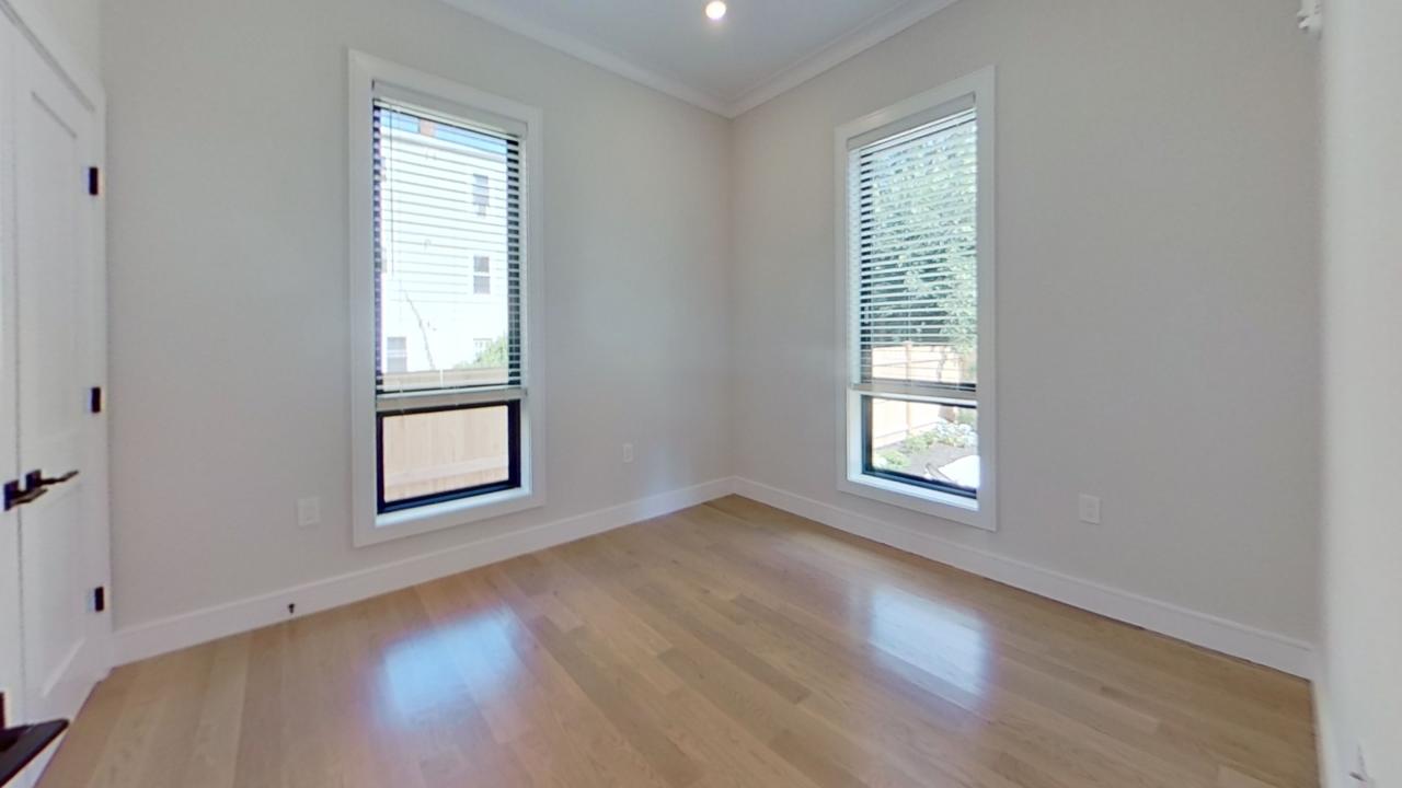 5 bed, 2 bath apartment for rent at 16 Highgate St Unit 3, Allston — photo 22 of 27